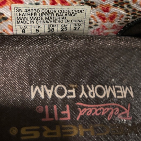 Skechers Relax Fit Memory Foam Suede Loafers Womens Size 8 Choc - Picture 4 of 4